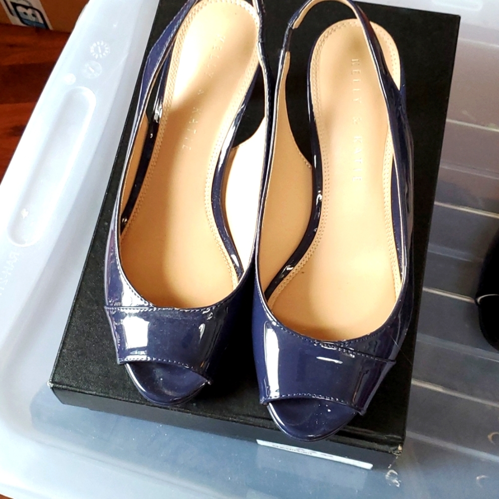 Navy blue size 7 sandles Kelly and Kate